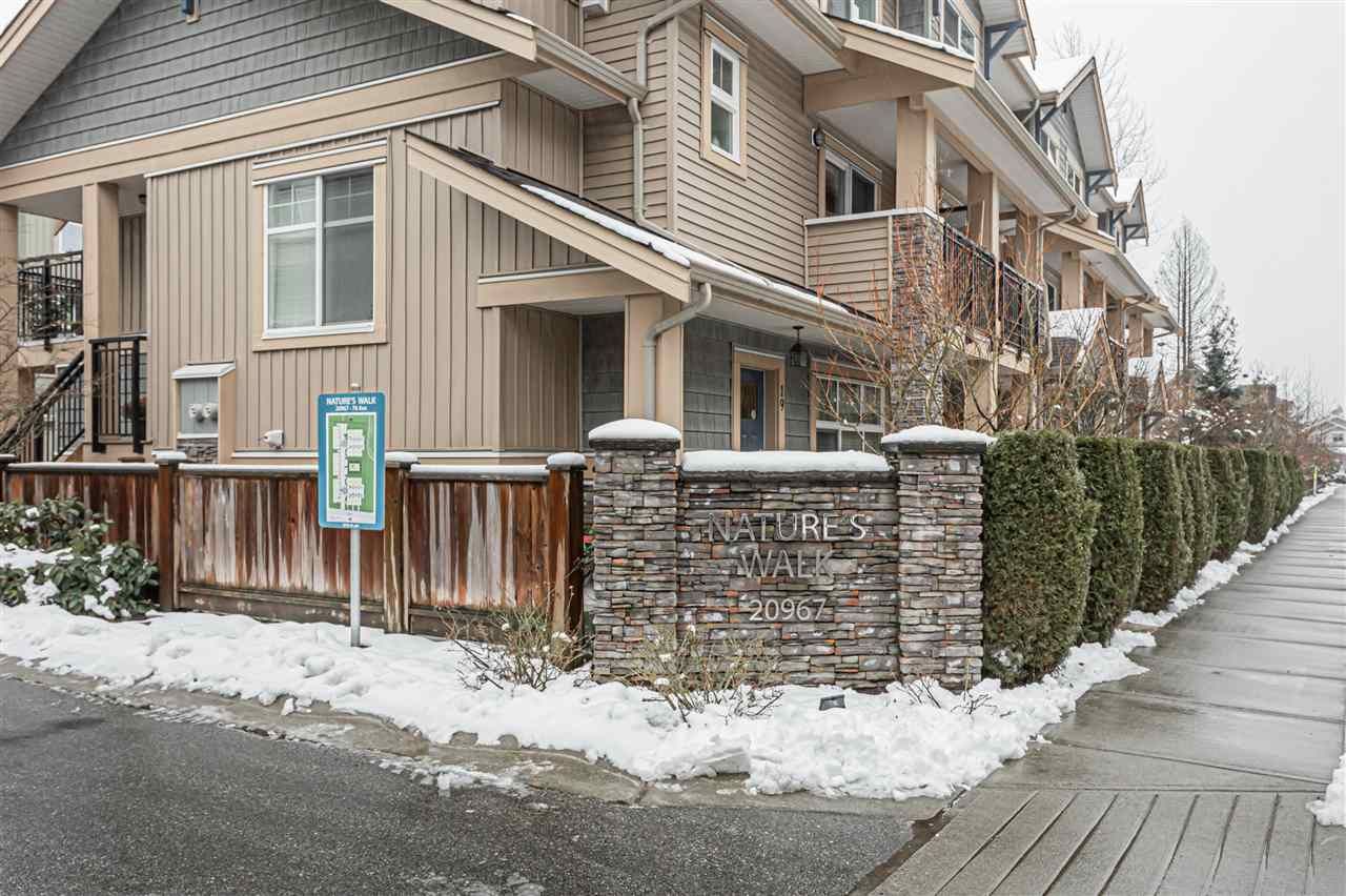 Main Photo: 8 20967 76 Avenue in Langley: Willoughby Heights Townhouse for sale in "Nature's Walk" : MLS®# R2434180