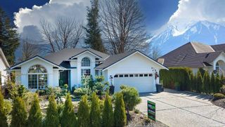 Photo 1: 1606 CANTERBURY Drive: Agassiz House for sale : MLS®# R2561015