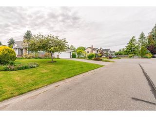 Photo 2: 1493 160A Street in White Rock: King George Corridor House for sale (South Surrey White Rock)  : MLS®# R2370241