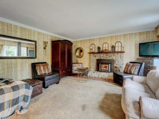 Photo 3: 3912 Braefoot Rd in Saanich: SE Cedar Hill Single Family Residence for sale (Saanich East)  : MLS®# 951237