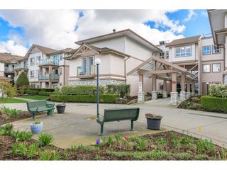 Photo 4: 117 22150 48 Avenue in Langley: Murrayville Condo for sale in "Eaglecrest" : MLS®# R2670360