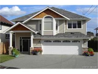 Photo 1:  in VICTORIA: SW Strawberry Vale House for sale (Saanich West)  : MLS®# 445346