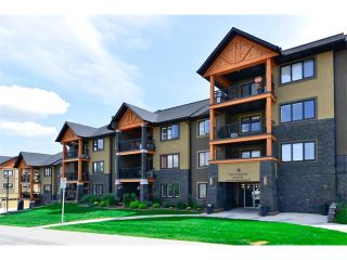 Photo 3: 207 103 VALLEY RIDGE Manor NW in Calgary: Valley Ridge Condo for sale : MLS®# C4098545