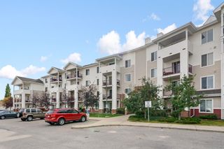 Photo 2: 312 9 Country Village Bay NE in Calgary: Country Hills Village Apartment for sale : MLS®# A2005225
