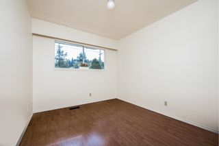 Photo 12: 2241 COMO LAKE Avenue in Coquitlam: Chineside House for sale : MLS®# R2723482