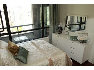 Photo 3: # 2210 909 MAINLAND ST in Vancouver: Yaletown Condo for sale (Vancouver West)  : MLS®# V1129575