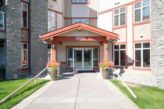 Photo 1: 2405 2405 Lake Fraser Green SE in Calgary: Lake Bonavista Apartment for sale : MLS®# A2003877