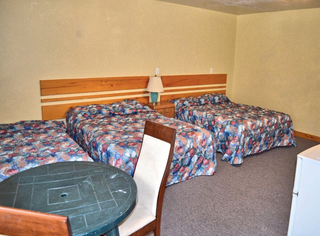 Photo 41: 14 room Motel for sale Vancouver island BC: Business with Property for sale : MLS®# 878868