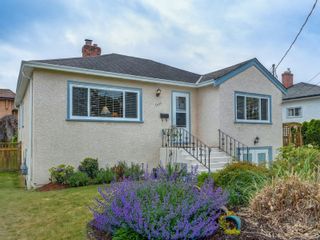 Main Photo: 1441 Westall Ave in Victoria: Vi Oaklands Single Family Residence for sale : MLS®# 965464