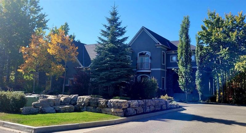 FEATURED LISTING: 116 Posthill Drive Southwest Calgary