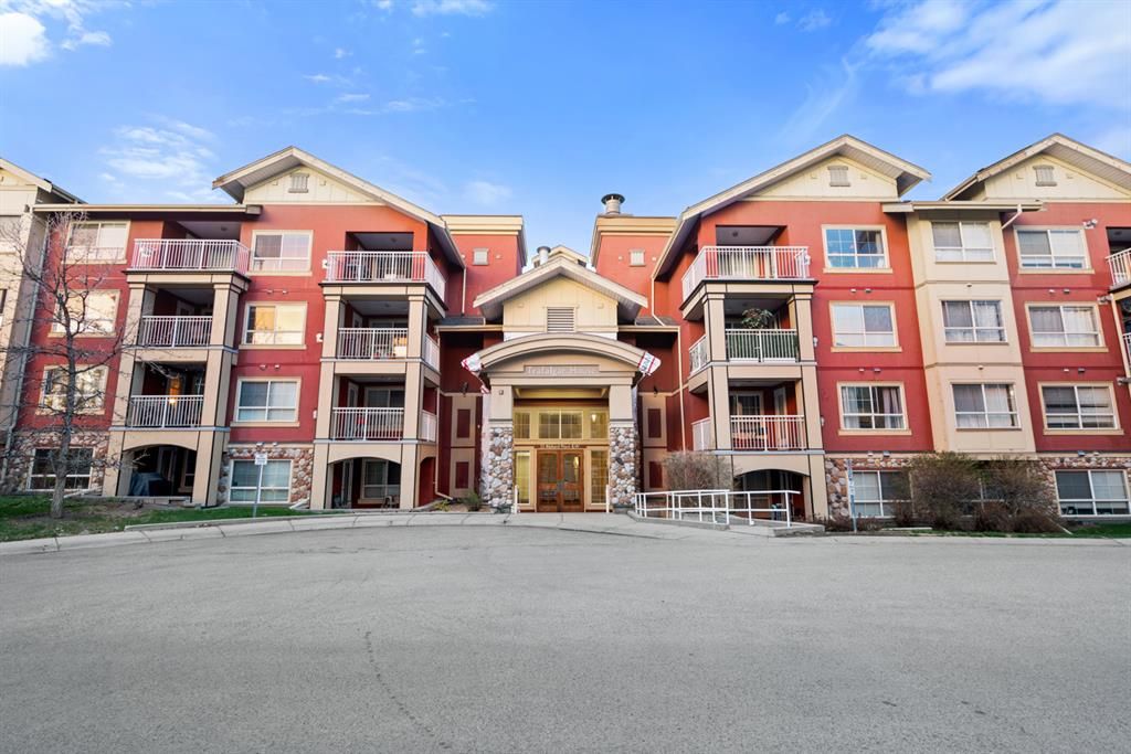 Main Photo: 234 22 Richard Place SW in Calgary: Lincoln Park Apartment for sale : MLS®# A2049537