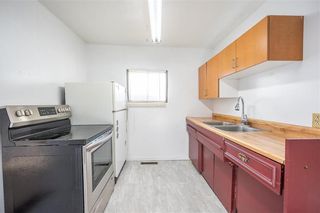 Photo 13: 420 Brooklyn Street in Winnipeg: St James Residential for sale (5E)  : MLS®# 202227696