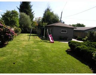 Photo 10: 427 E 10TH Street in North_Vancouver: Central Lonsdale House for sale (North Vancouver)  : MLS®# V730981