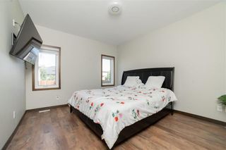 Photo 13: 184 Bridgewood Drive in Winnipeg: Bridgewood Estates Residential for sale (3J)  : MLS®# 202226162