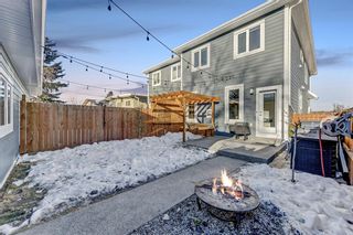 Photo 4: 7655 35 Avenue NW in Calgary: Bowness Semi Detached for sale : MLS®# A1056276