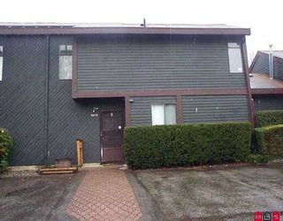 Photo 1: 19272 FAIRWAY DR in Surrey: Cloverdale BC Townhouse for sale in "Greenside Estates" (Cloverdale)  : MLS®# F2605214