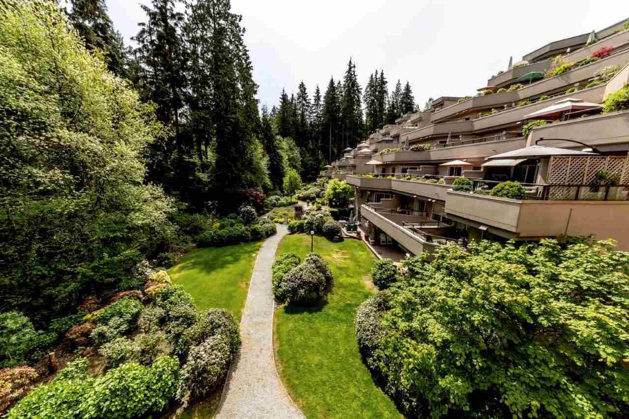 Main Photo: 307 1500 OSTLER Court in North Vancouver: Indian River Condo for sale in "Mountain Terrace" : MLS®# R2368182