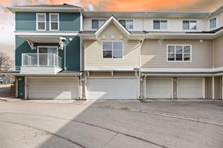 Photo 4: 346 Mckenzie Towne Link SE in Calgary: McKenzie Towne Row/Townhouse for sale : MLS®# A2124528