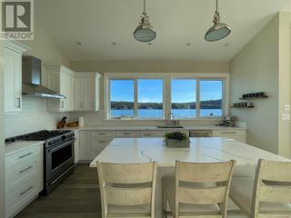 Photo 6: 812 Sunset Pt in Sooke: House for sale : MLS®# 963060