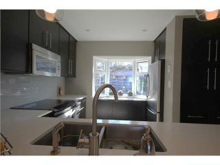 Photo 4: 1337 W 8TH Avenue in Vancouver: Fairview VW Townhouse for sale in "FAIRVIEW VILLAGE" (Vancouver West)  : MLS®# V1114051