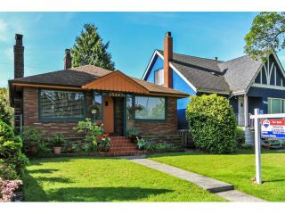 Photo 1: 2586 WILLIAM Street in Vancouver: Renfrew VE House for sale in "HASTINGS SUNRISE AREA" (Vancouver East)  : MLS®# V1117761