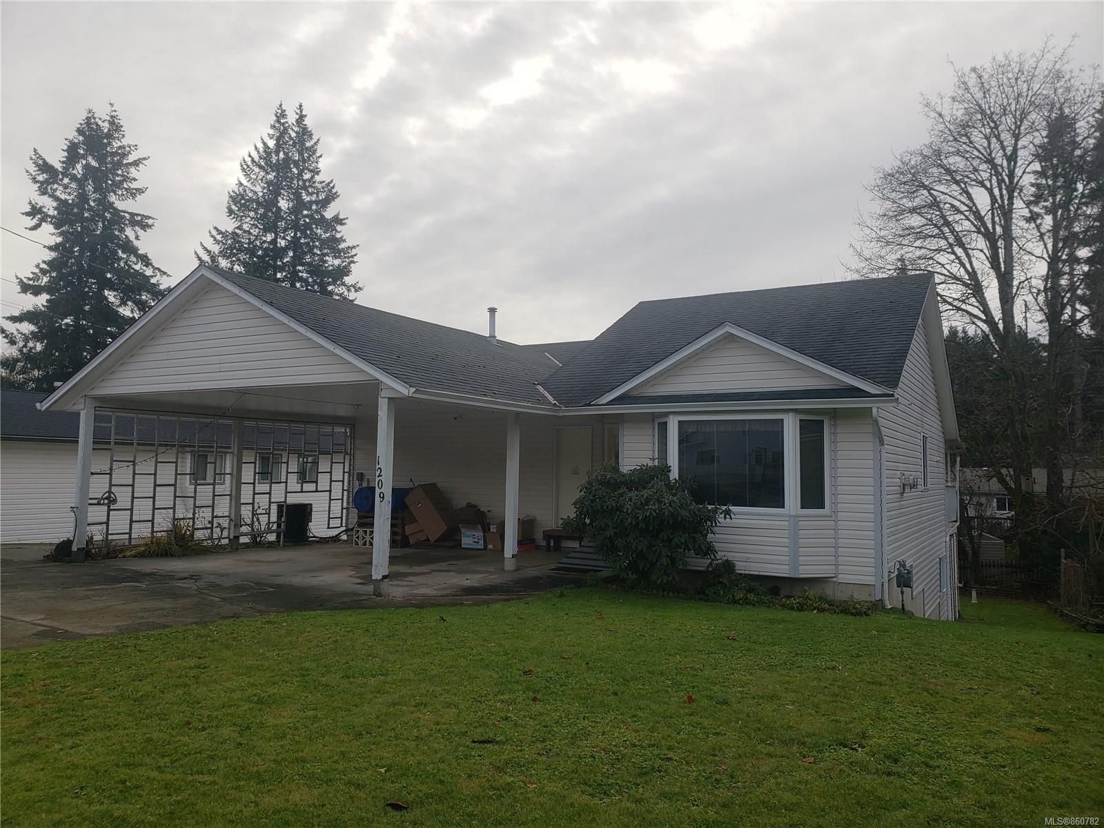 Main Photo: 1209 Sitka Ave in Courtenay: CV Courtenay East House for sale (Comox Valley)  : MLS®# 860782
