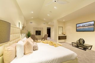 Photo 50: Residential for sale : 8 bedrooms : 1 SPINNAKER WAY in Coronado