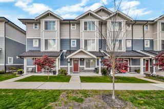 Main Photo: 41 19501 74 Avenue in Surrey: Clayton Townhouse for sale in "ONYX" (Cloverdale)  : MLS®# R2873495