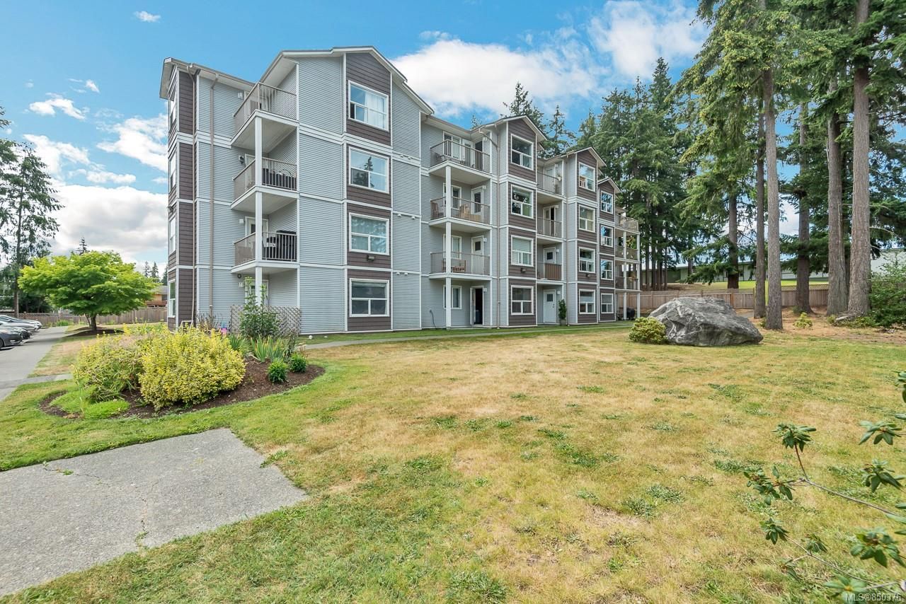 Main Photo: 107 282 Birch St in Campbell River: CR Campbell River Central Condo for sale : MLS®# 850376