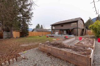 Photo 37: 41362 DRYDEN Road in Squamish: Brackendale House for sale in "BRACKENDALE" : MLS®# R2539818