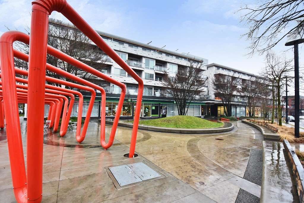 Main Photo: 220 3333 MAIN Street in Vancouver: Main Condo for sale in "MAIN" (Vancouver East)  : MLS®# R2230235
