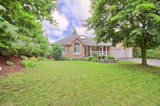 Photo 2: 526 Kinrara Court in Newmarket: Stonehaven-Wyndham House (Bungalow) for sale : MLS®# N6664434