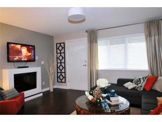Photo 3: 41 1268 RIVERSIDE Drive in Port Coquitlam: Riverwood Townhouse for sale in "Somerston Lane" : MLS®# V995034