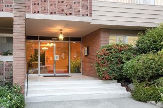 Photo 3: 501 1315 CARDERO STREET in Vancouver: West End VW Condo for sale (Vancouver West)  : MLS®# R2765584