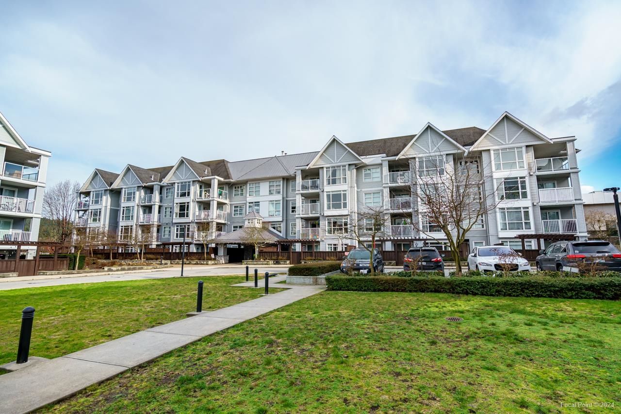 Main Photo: 201 3148 ST JOHNS Street in Port Moody: Port Moody Centre Condo for sale in "SONRISA" : MLS®# R2847077