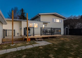 Photo 43: 563 Woodpark Crescent SW in Calgary: Woodlands Detached for sale : MLS®# A1095098