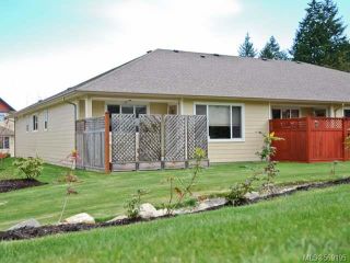 Photo 2: 5 2728 1ST STREET in COURTENAY: Z2 Courtenay City Row/Townhouse for sale (Zone 2 - Comox Valley)  : MLS®# 569195