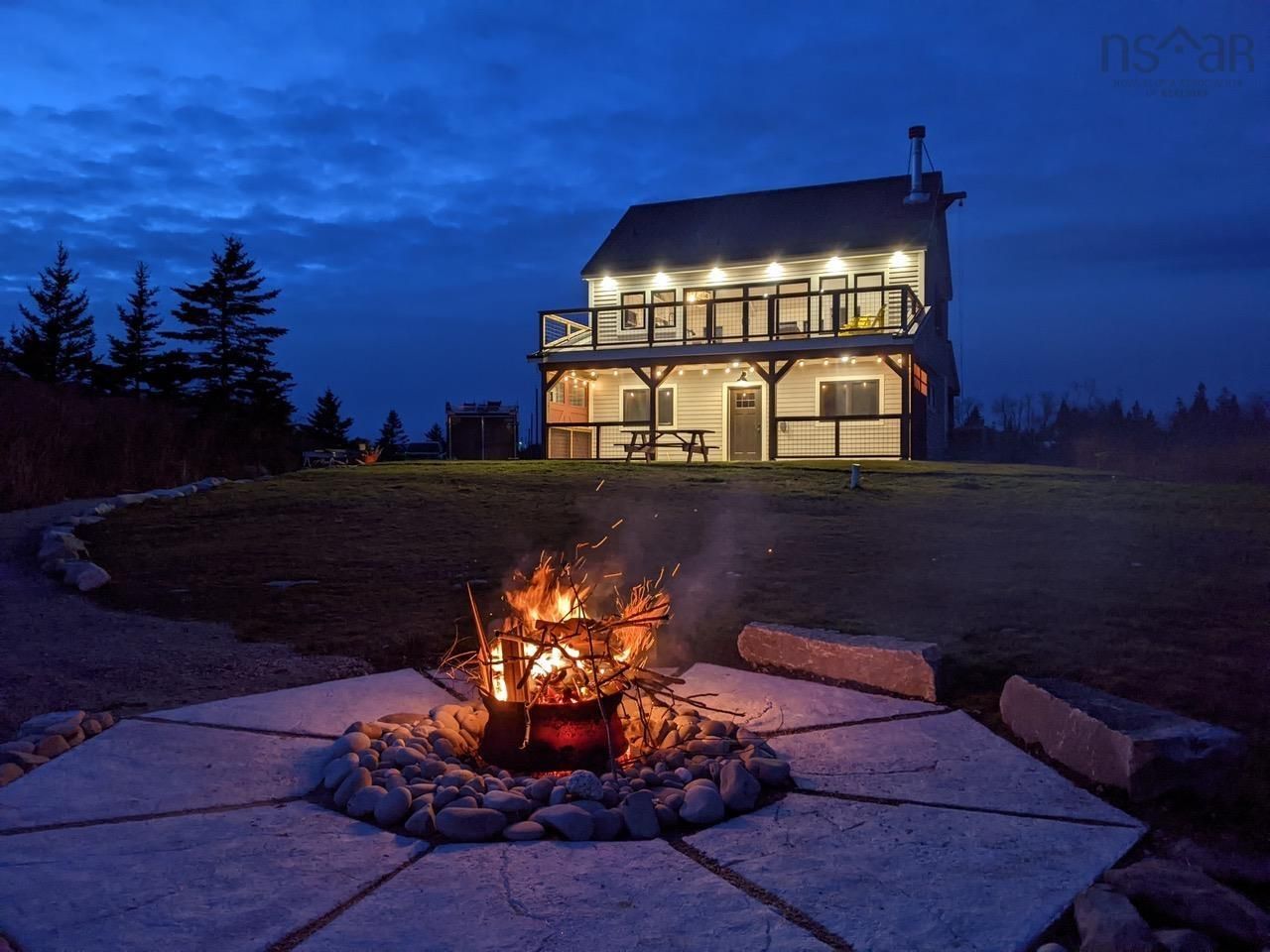 Main Photo: 2471 West Sable Road in Little Harbour: 407-Shelburne County Residential for sale (South Shore)  : MLS®# 202324490