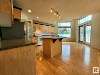 Photo 5: 4707 190 Street in Edmonton: Zone 20 House for sale : MLS®# E4312768