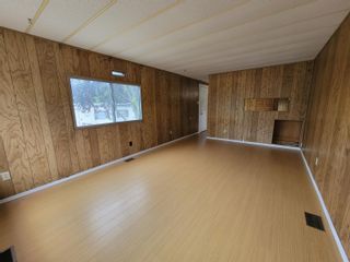 Photo 8: 9 4824 EDWARDS Road in Quesnel: Rural South Kersley Manufactured Home for sale in "Kersley" : MLS®# R2700609