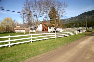 Photo 14: 21 McManus Road: Grindrod House for sale (Shuswap Region)  : MLS®# 10114200