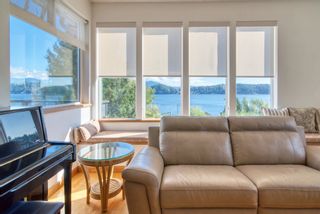 Photo 9: 556 SEAVIEW Road in Gibsons: Gibsons & Area House for sale (Sunshine Coast)  : MLS®# R2826207