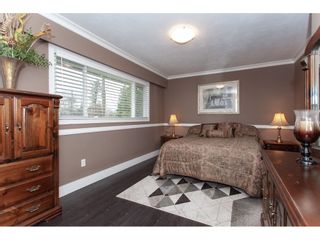 Photo 18: 6188 180 Street in Surrey: Cloverdale BC House for sale (Cloverdale)  : MLS®# R2329204