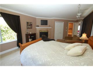Photo 16: 139 1685 PINETREE Way in Coquitlam: Westwood Plateau Townhouse for sale in "THE WILTSHIRE" : MLS®# V1121776
