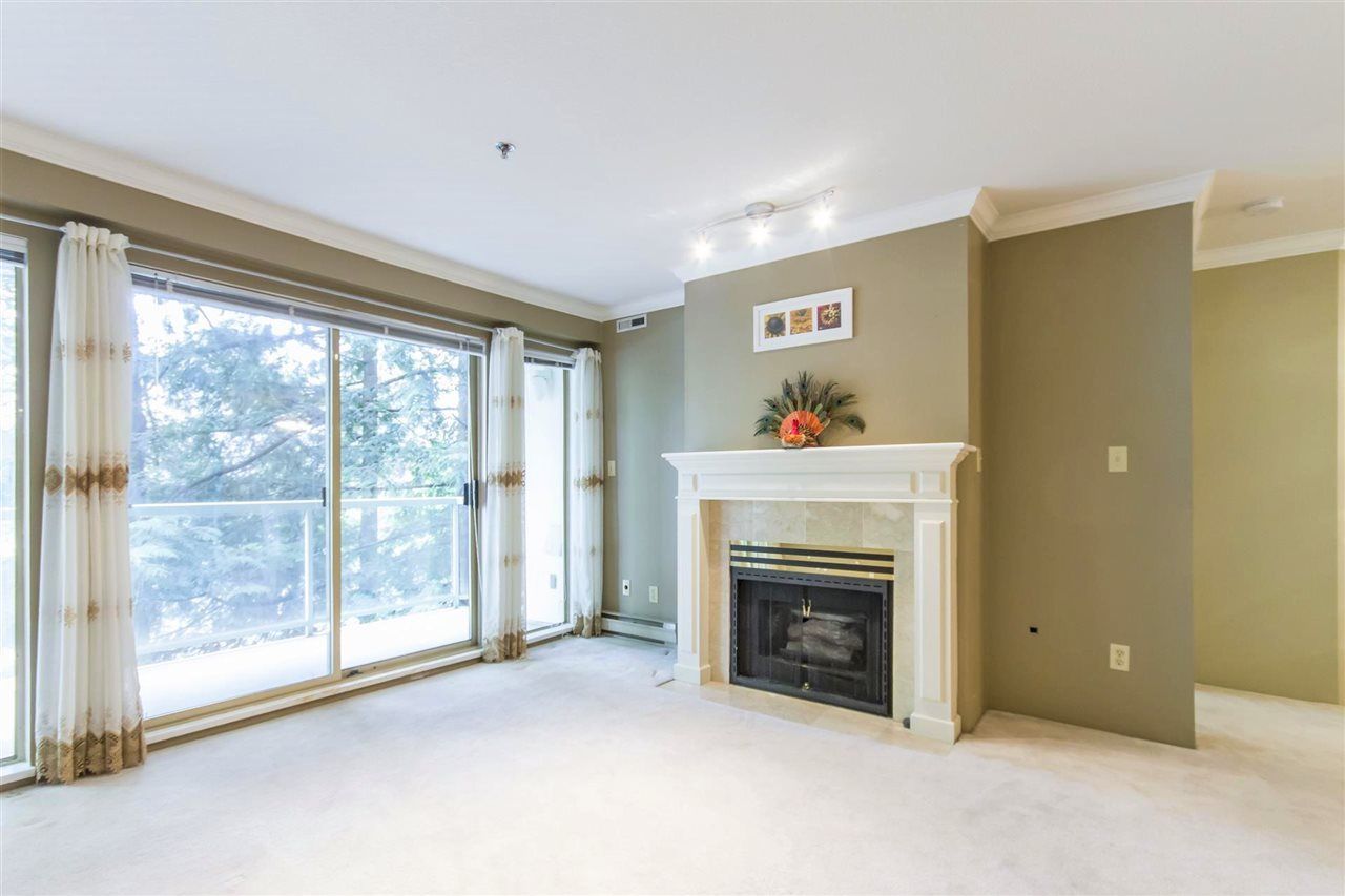 Main Photo: 207 1148 WESTWOOD Street in Coquitlam: North Coquitlam Condo for sale in "THE CLASSICS" : MLS®# R2267435