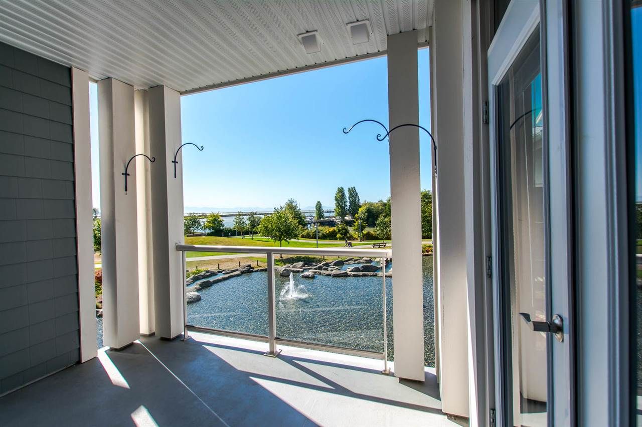 Photo 15: Photos: 324 4500 WESTWATER Drive in Richmond: Steveston South Condo for sale in "COPPER SKY WEST" : MLS®# R2107527