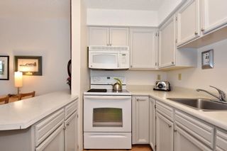 Photo 19: 302 2120 W 2ND Avenue in Vancouver: Kitsilano Condo for sale in "Arbutus Place" (Vancouver West)  : MLS®# R2759881