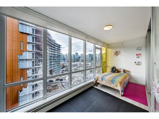 Photo 11: 1009 1788 COLUMBIA Street in Vancouver: False Creek Condo for sale in "EPIC AT WEST" (Vancouver West)  : MLS®# R2549911
