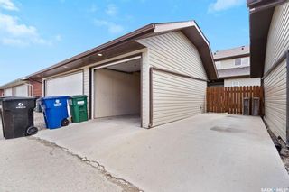 Photo 29: 1016 Willowgrove Crescent in Saskatoon: Willowgrove Residential for sale : MLS®# SK928094
