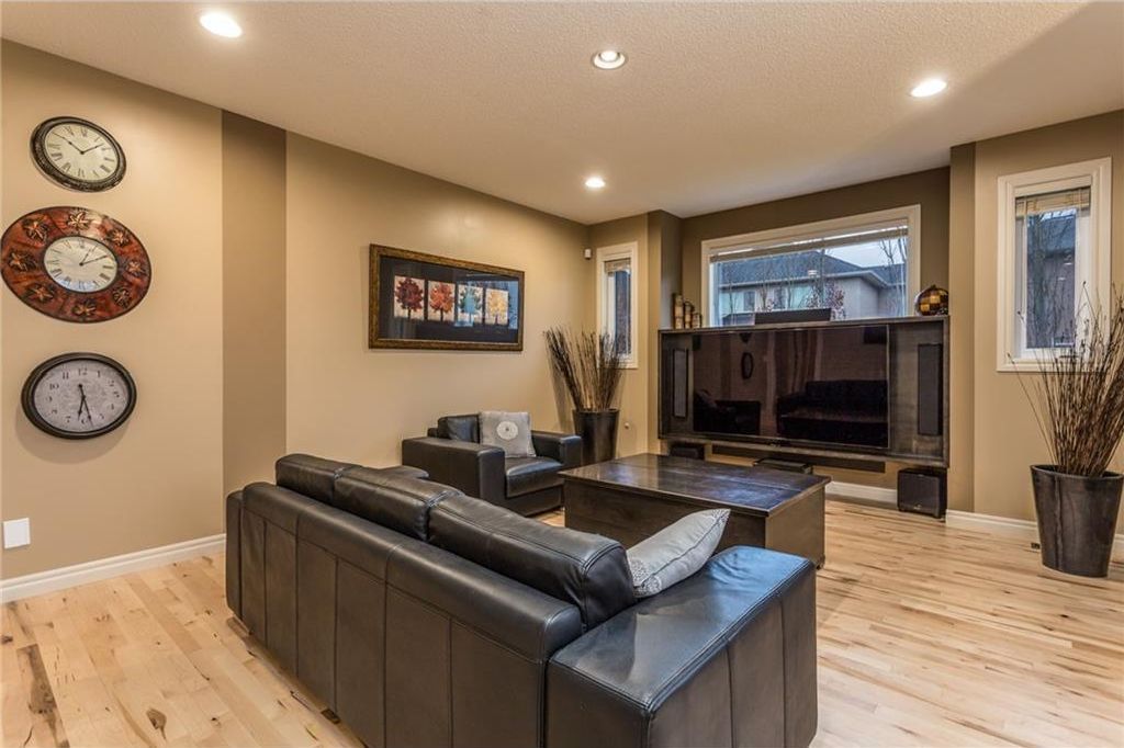 Photo 22: Photos: 256 EVERGREEN Plaza SW in Calgary: Evergreen House for sale : MLS®# C4144042